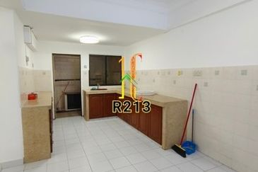 Vista Bayu Apartment, Taman Bayu Perdana