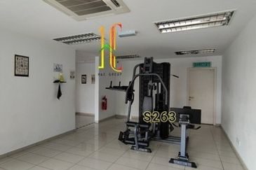 Renai Jelutong Residences