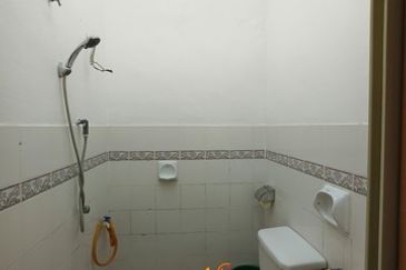 Jalan Sungai Kapar Indah 11A