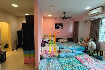 Jalan Setia Impian U13/8B