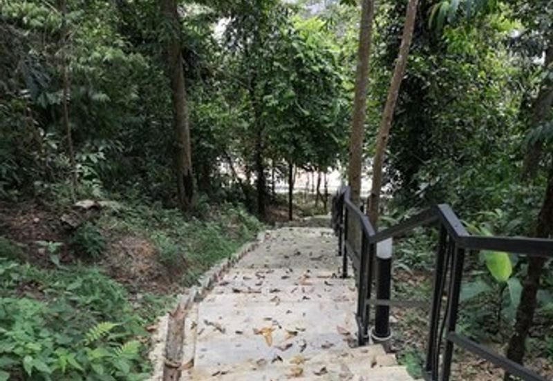 Suterapine condo sungai long