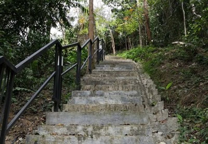 Suterapine condo sungai long