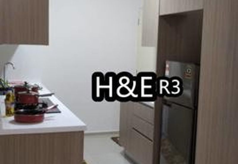 Gravit8 condominium Klang