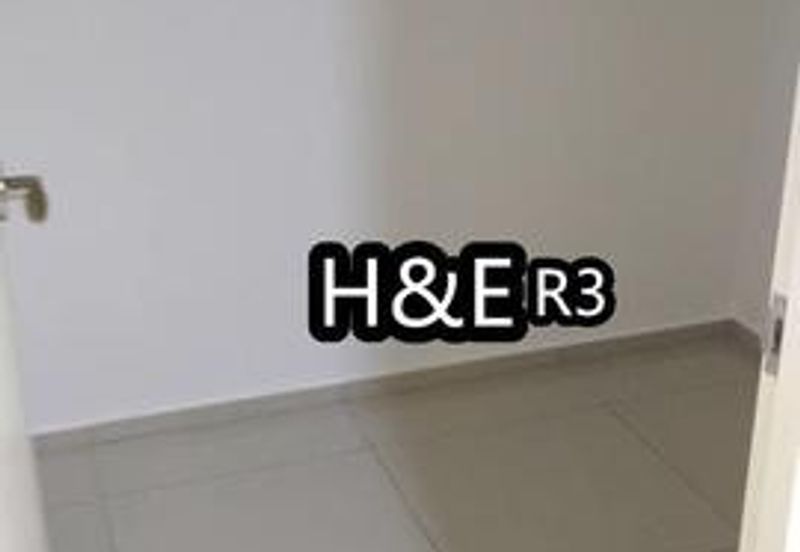 Gravit8 condominium Klang