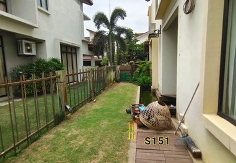 Glenmarie Cove Port klang