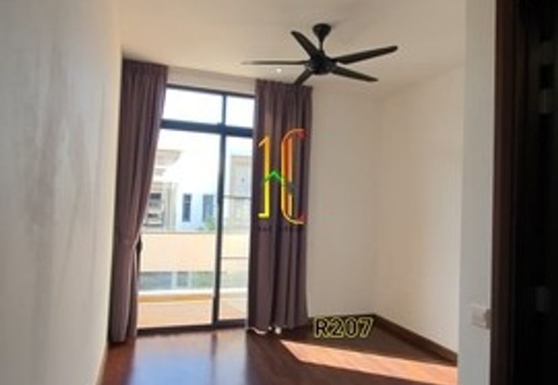 Terraza @ Eco Sanctuary