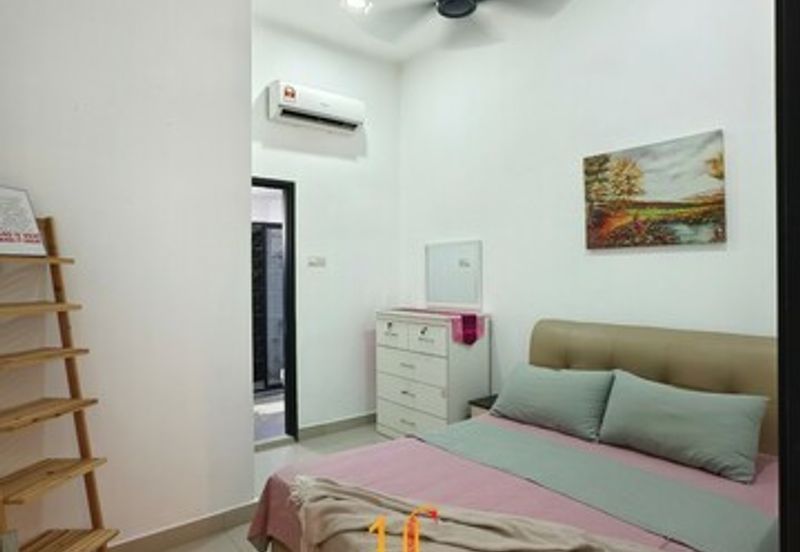 Pentas 6 @ Alam Impian