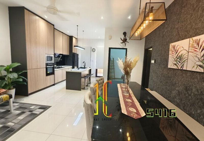 Pentas 6 @ Alam Impian