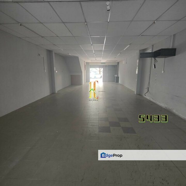 The Toman Banting, , 