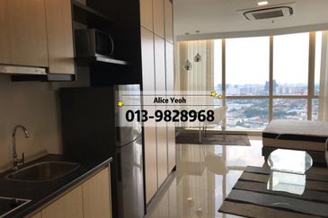 Pinnacle, Petaling Jaya