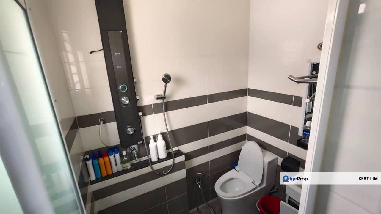 TAMAN Meru Jaya New Renovated Double Storey House, Selangor, Klang