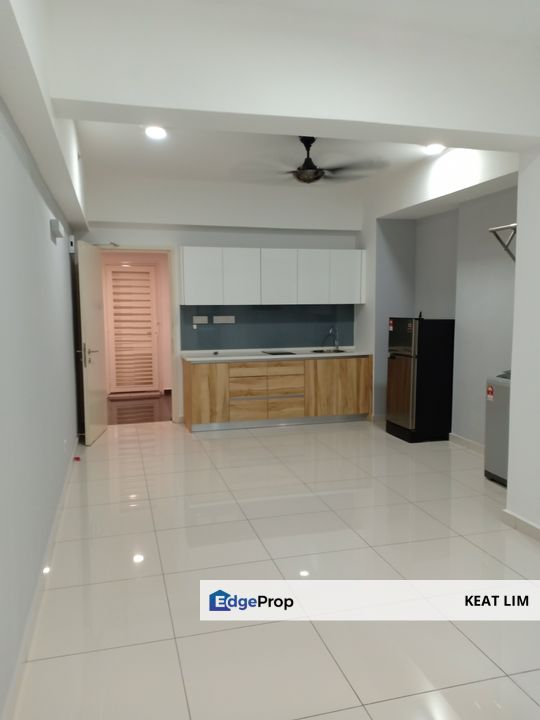 Clean & B.I.G unit __ 1 Bedroom & 1 Bathroom, Selangor, Petaling Jaya