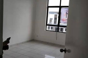 Jalan Setia Permai U13/43F