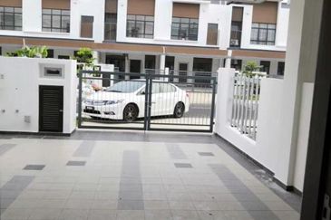 Jalan Setia Permai U13/43F