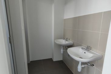 💢New Shop For RENT 💥 Triana, Tropicana Aman‼️