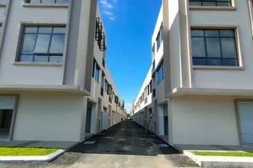 Sinaria @ Tropicana Aman