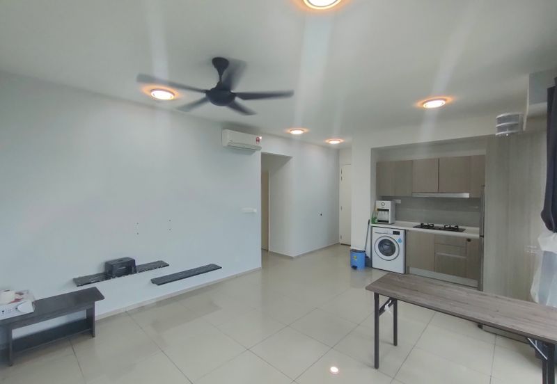 Gravit8 @ Klang South