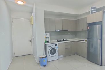 Gravit8 @ Klang South