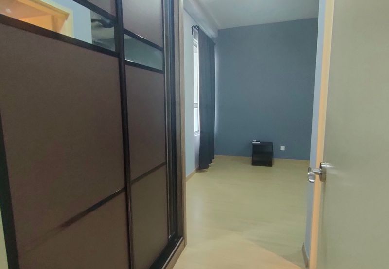 Gravit8 @ Klang South