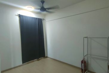 Gravit8 @ Klang South