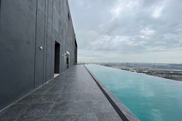 Hill10 Residence @ i-City