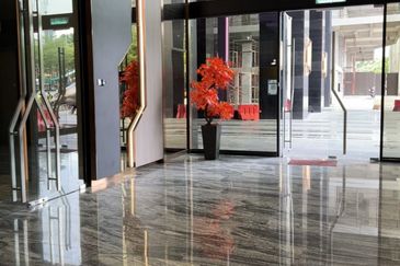 Hill10 Residence @ i-City