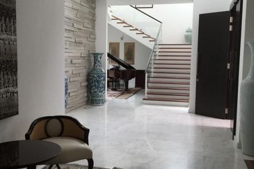 Bungalow with Private Pool @ Kenny Hills