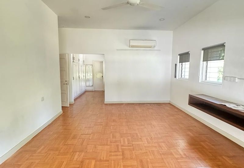 English Style Bungalow @ Kenny Hills (Bukit Tunku)