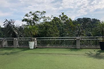 Bungalow with Private Pool @ Kenny Hills (Bukit Tunku)