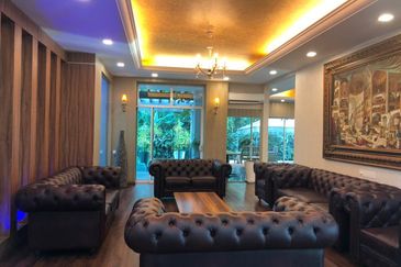 Bungalow with Private Pool @ Kenny Hills (Bukit Tunku)