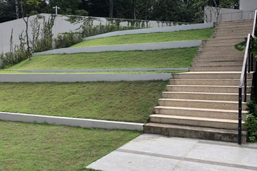 Modern Bungalow @ Tijani 1, Kenny Hills (Bukit Tunku)