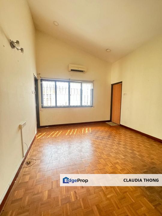 1.5s Bungalow @ Petaling Jaya, Selangor, Petaling Jaya
