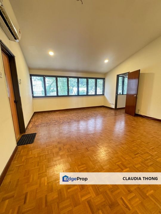 1.5s Bungalow @ Petaling Jaya, Selangor, Petaling Jaya
