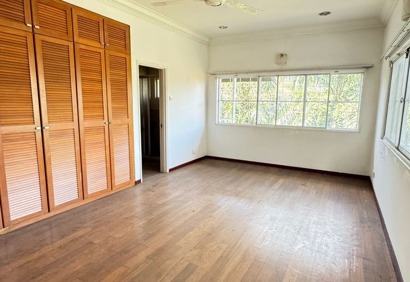 Bungalow with Private Pool @ Kenny Hills (Bukit Tunku)