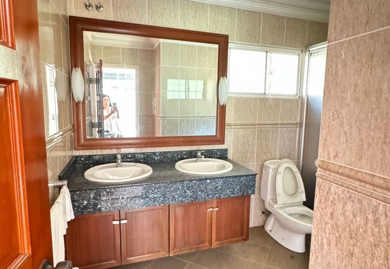 Bungalow with Private Pool @ Kenny Hills (Bukit Tunku)