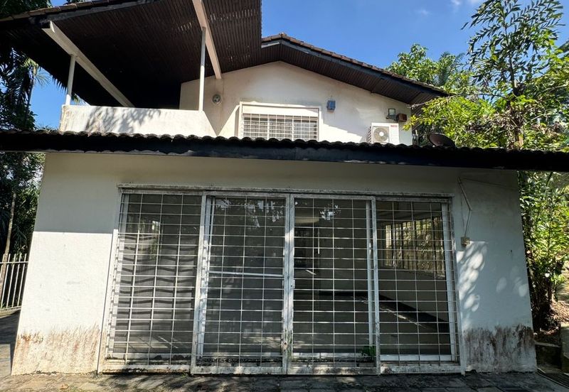 Bungalow with Private Pool @ Kenny Hills (Bukit Tunku)