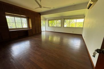 Bungalow with Private Pool @ Kenny Hills (Bukit Tunku)