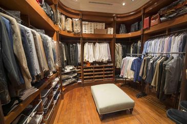 2.5s Italian Style Bungalow @ Taman Duta