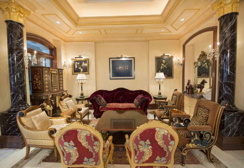 2.5s Italian Style Bungalow @ Taman Duta