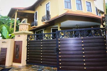 Bungalow with Private Pool @ Bukit Tunku (Kenny Hills)