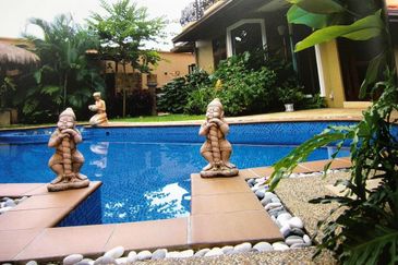 Bungalow with Private Pool @ Bukit Tunku (Kenny Hills)
