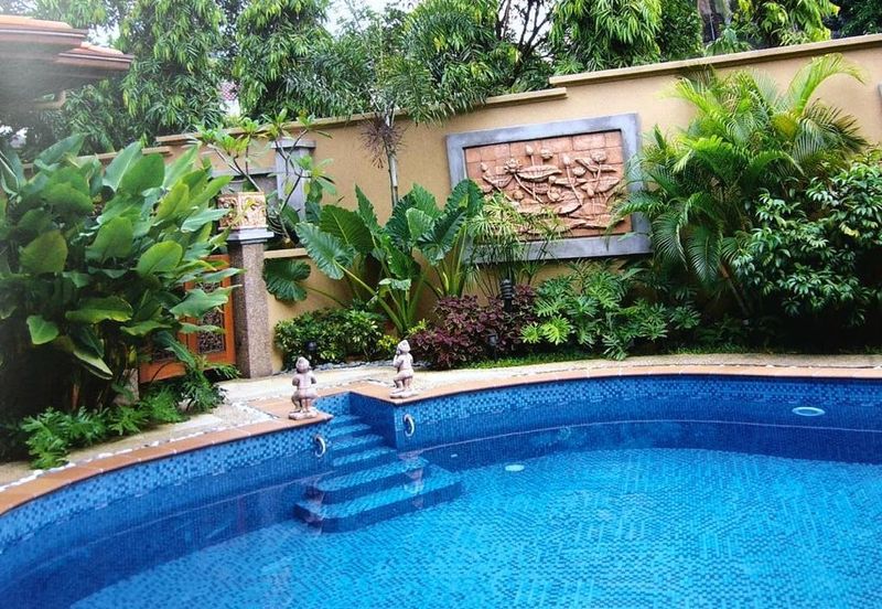 Bungalow with Private Pool @ Bukit Tunku (Kenny Hills)