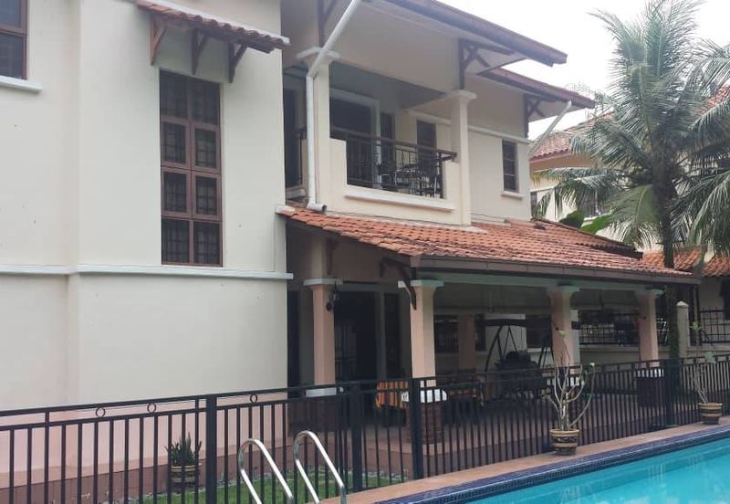 2s Bungalow with Lap Pool @ Mutiara Damansara