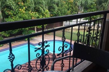 2s Bungalow with Lap Pool @ Mutiara Damansara