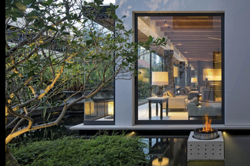 Luxurious Bungalow @ Bukit Tunku