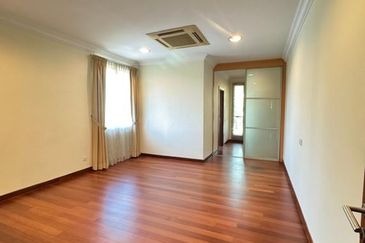 Luxurious Taman Duta Retreat