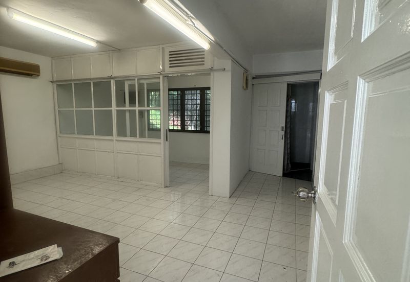 Jalan Tinggian Tunku