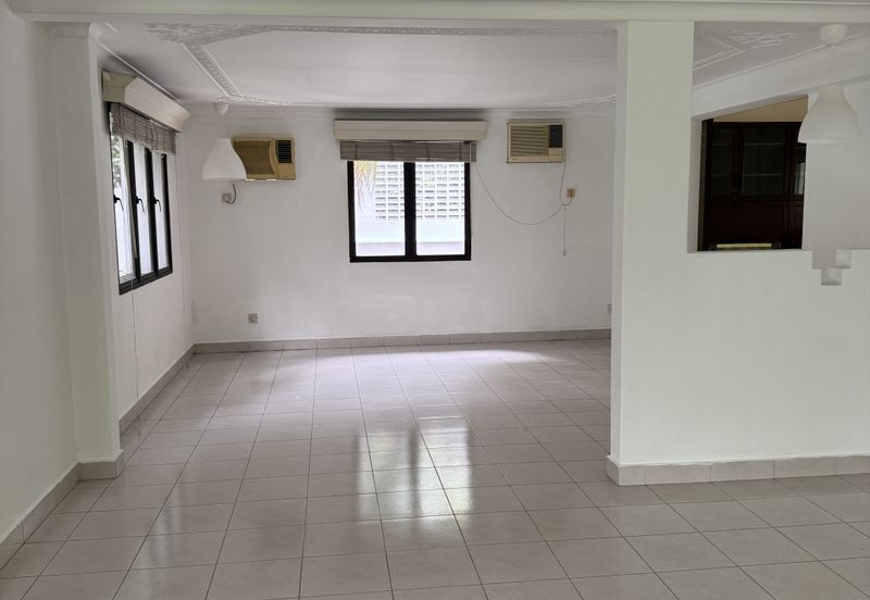 Jalan Tinggian Tunku