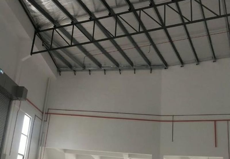 Premium Industrial Space - Strategic Rawang Exit Location