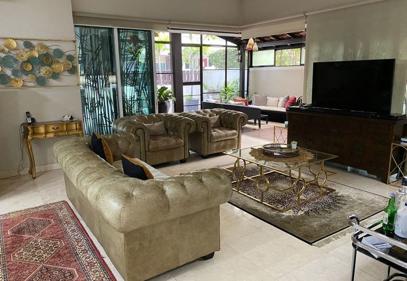 Stunning Corner Lot Semi-D in Duta Tropika 